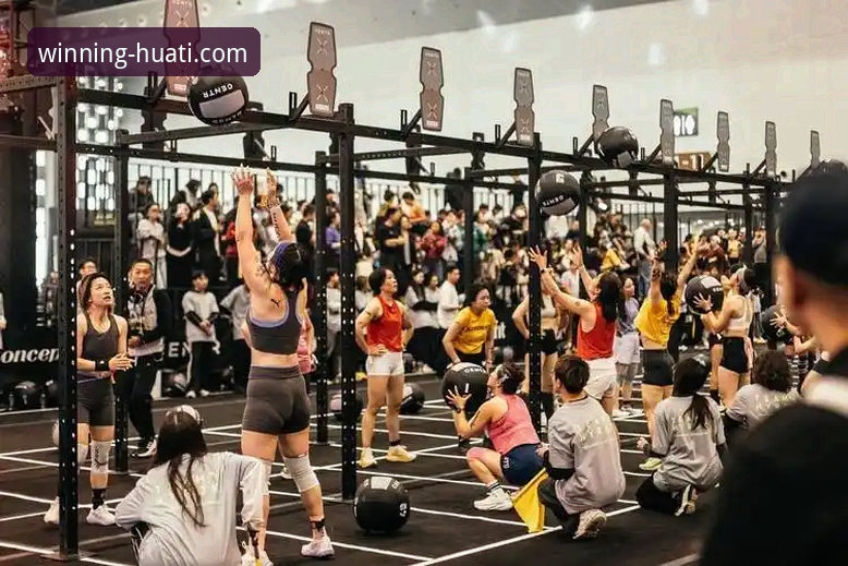 华体会体育平台：资深用户视角下的全面解析与深度体验